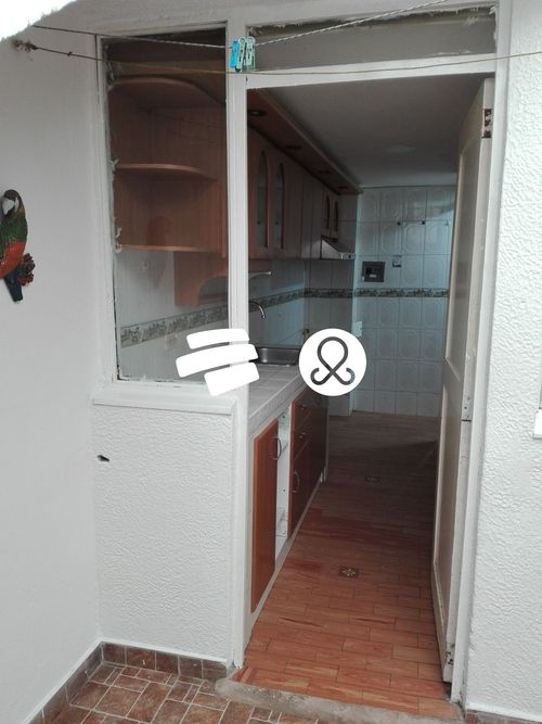Apartamento de 3 alcobas en venta en Las Violetas, Bogotá, 64 m² · foto 3 de 6