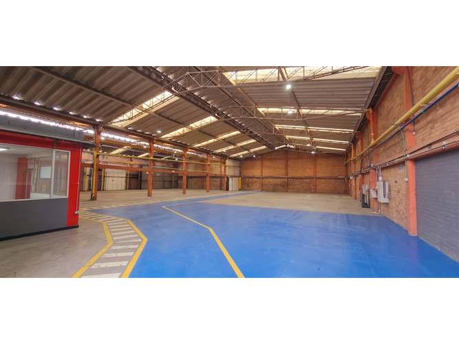 Bodega en arriendo en Ub El Trebol, Mosquera, 2075 m² · foto 7 de 10
