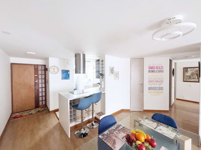 Apartamento de 2 alcobas en venta en Santa Barbara Central, Bogotá, 86 m² · foto 4 de 19