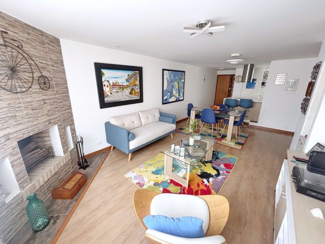 Apartamento de 2 alcobas en venta en Santa Barbara Central, Bogotá, 86 m² · foto 8 de 19