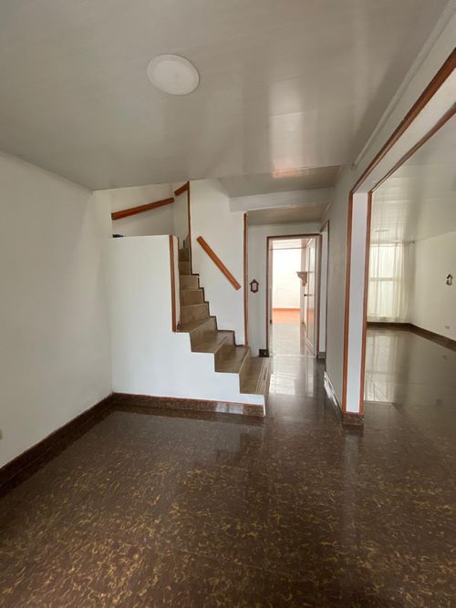 Casa de 4 alcobas en venta en Molinos Del Viento, Bogotá, 252 m² · foto 6 de 23