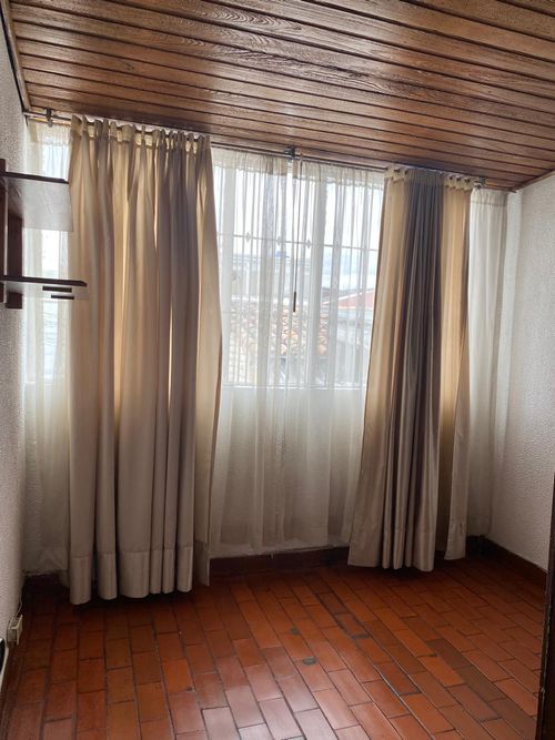 Casa de 4 alcobas en venta en Molinos Del Viento, Bogotá, 252 m² · foto 18 de 23