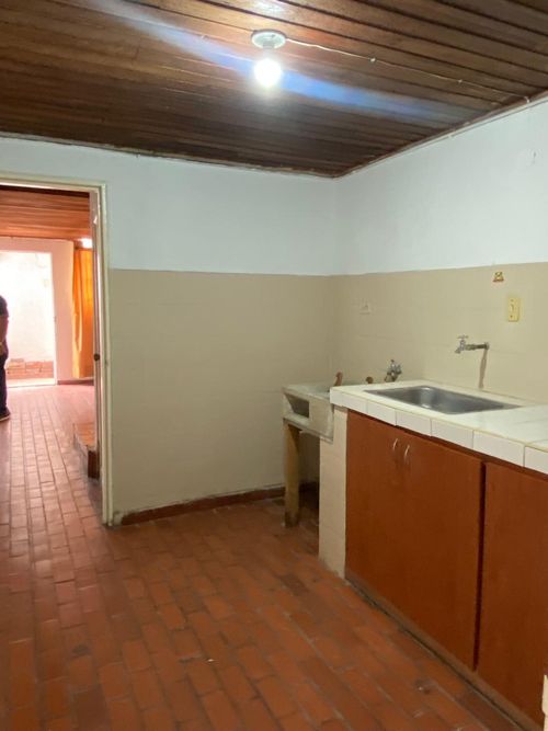 Casa de 4 alcobas en venta en Molinos Del Viento, Bogotá, 252 m² · foto 13 de 23