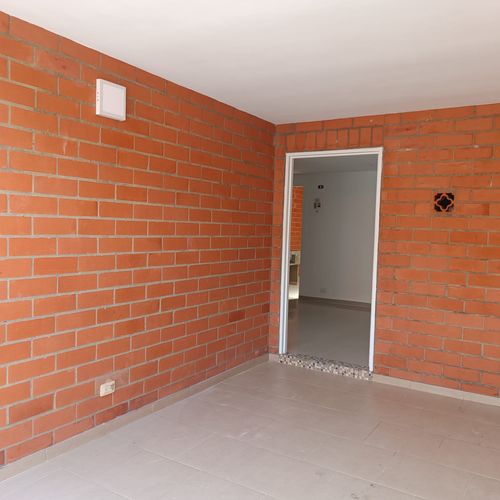 Casa de 3 alcobas en venta en Valle Del Lili, Cali, 91 m² · foto 4 de 24