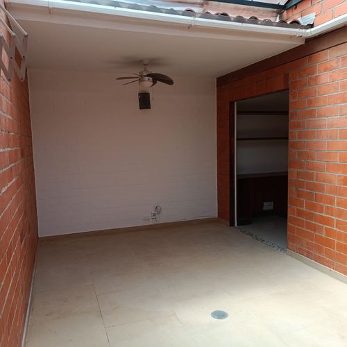 Casa de 3 alcobas en venta en Valle Del Lili, Cali, 91 m² · foto 19 de 24