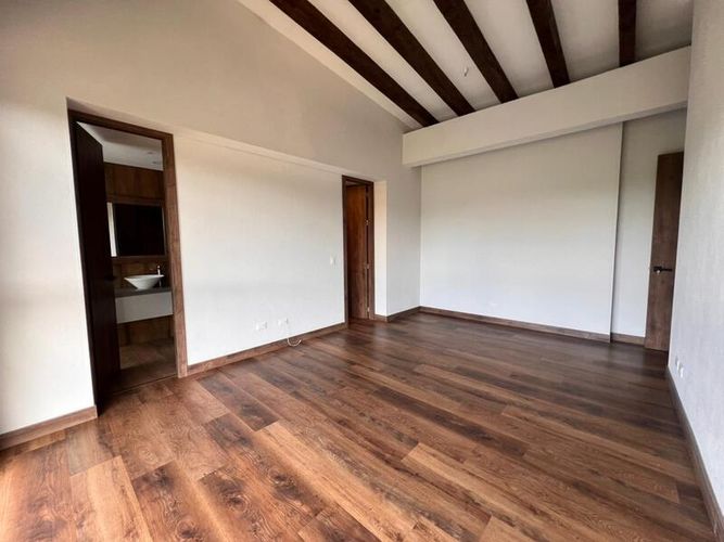 Apartamento de 4 alcobas en venta en Llano Grande, Rionegro, 346 m² · foto 15 de 24