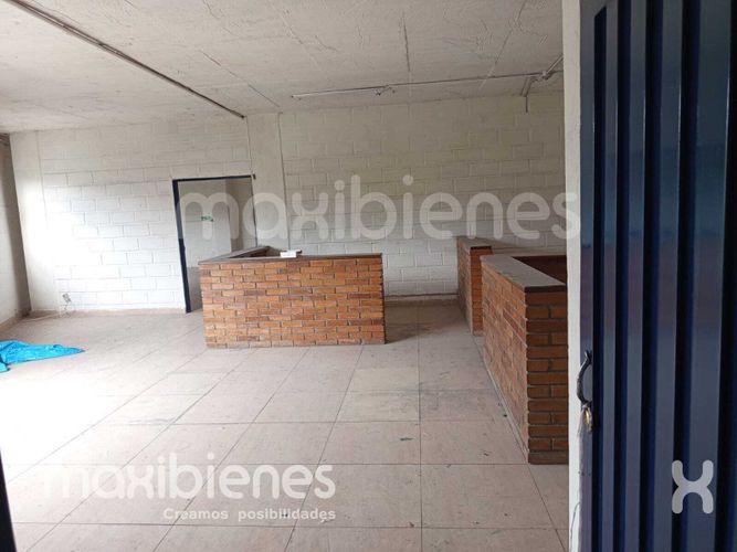 Local en arriendo en Trinidad, Medellín, 150 m² · foto 2 de 8