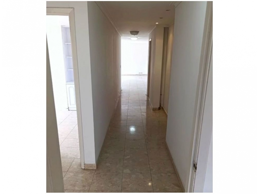 Apartamento en venta en El Poblado, Medellín 5