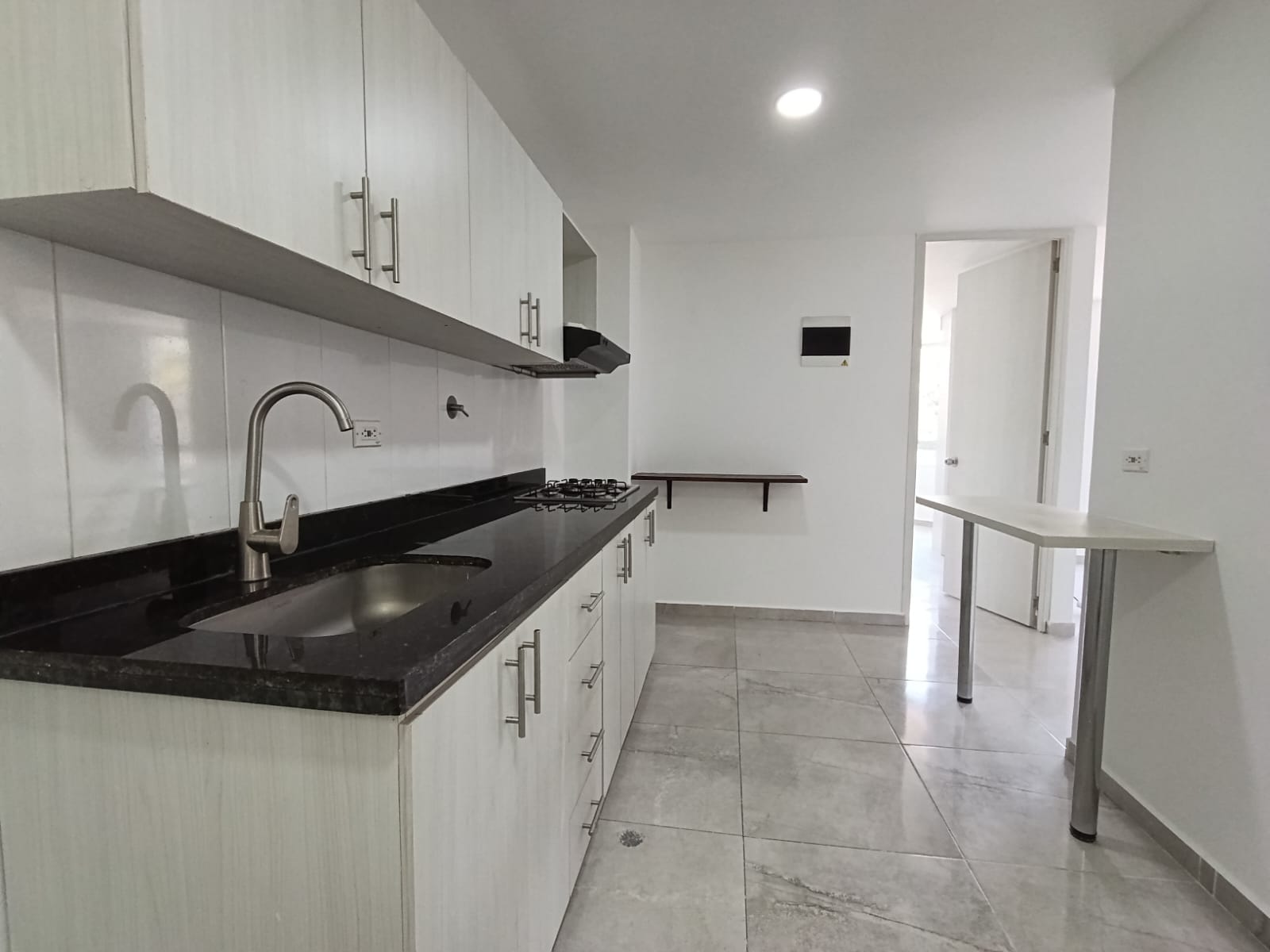 1BR Apartment in Alcala (46 m²) - 4