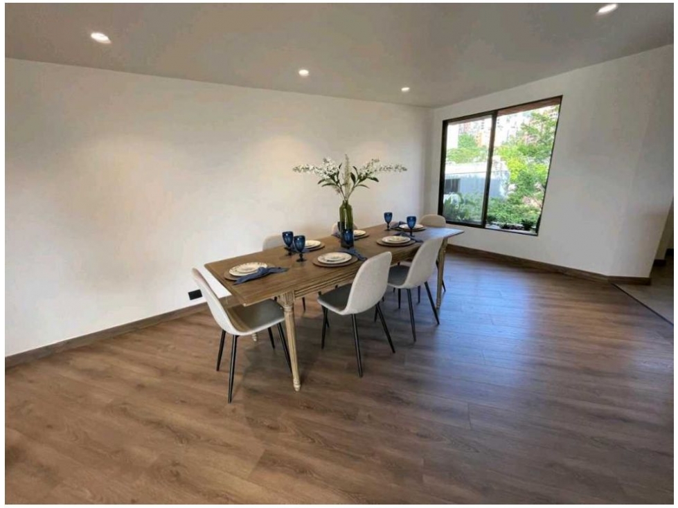 Apartamento en venta en El Poblado, Medellín 3