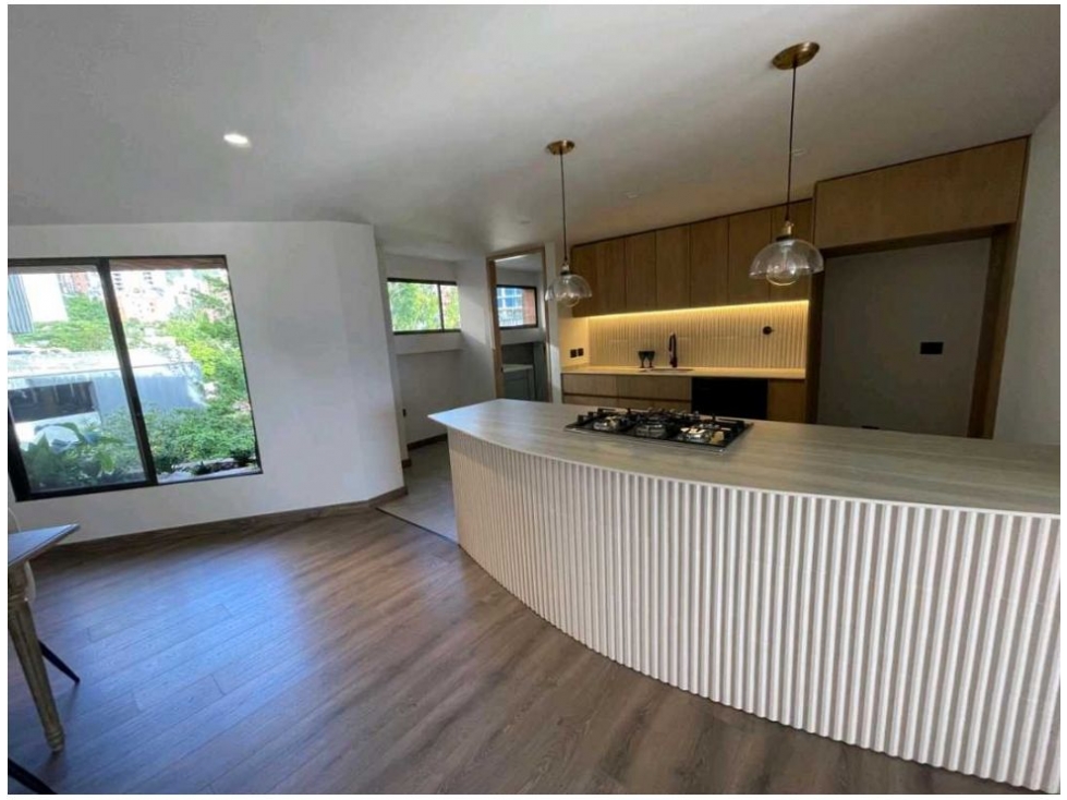 Apartamento en venta en El Poblado, Medellín 5