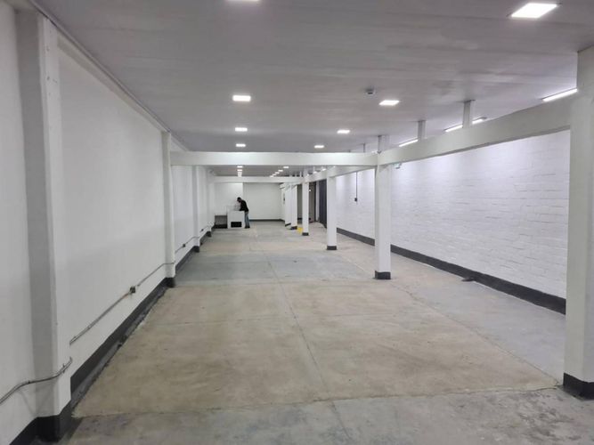 Bodega en arriendo en Arroyohondo, Yumbo, 1200 m² · foto 6 de 12