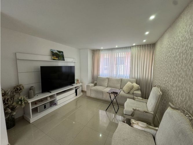 Apartamento de 3 alcobas en venta en Altos Del Prado, Barranquilla, 186 m² · foto 3 de 22