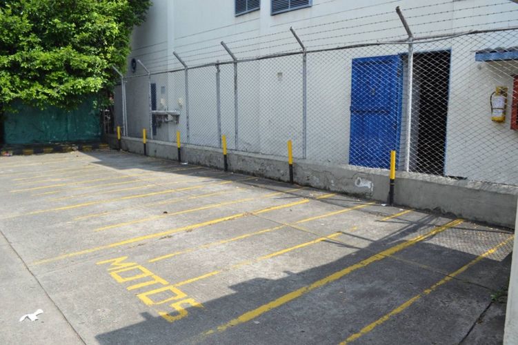 Bodega en arriendo en Flora Industrial, Cali, 3000 m² · foto 6 de 9
