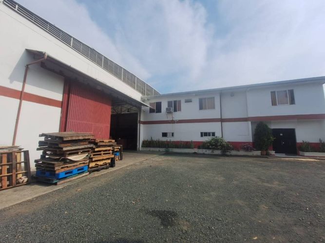 Bodega en venta en Arroyohondo, Yumbo, 1800 m² · foto 2 de 19