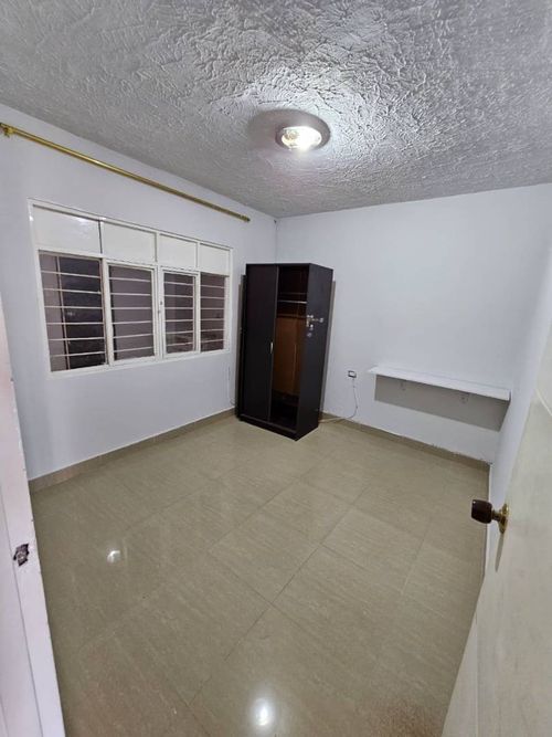 Casa de 8 alcobas en venta en Napoles, Cali, 300 m² · foto 14 de 24