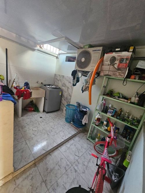Casa de 8 alcobas en venta en Napoles, Cali, 300 m² · foto 21 de 24