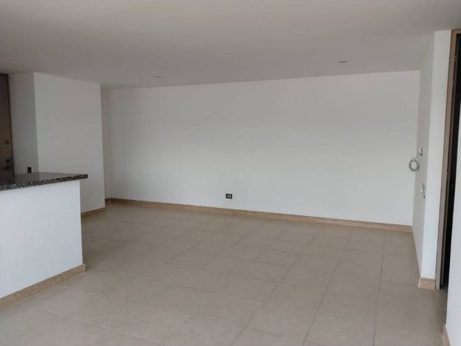 Apartamento de 3 alcobas en arriendo en Vía Las Palmas, Medellín, 88 m² · foto 4 de 23