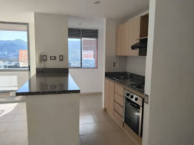 Apartamento de 3 alcobas en arriendo en Vía Las Palmas, Medellín, 88 m² · foto 7 de 23