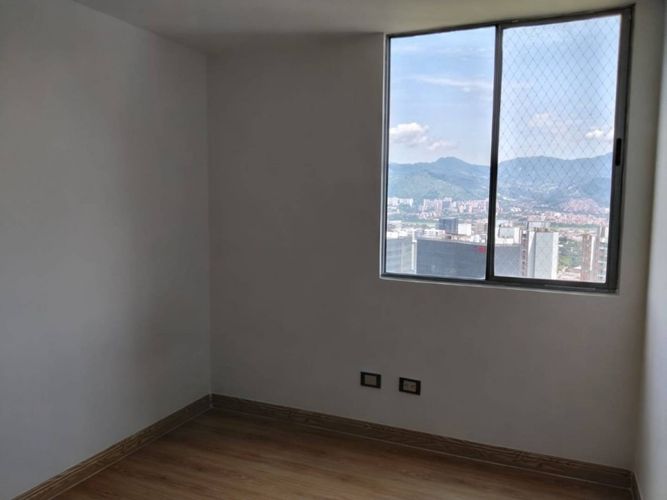 Apartamento de 3 alcobas en arriendo en Vía Las Palmas, Medellín, 88 m² · foto 13 de 23