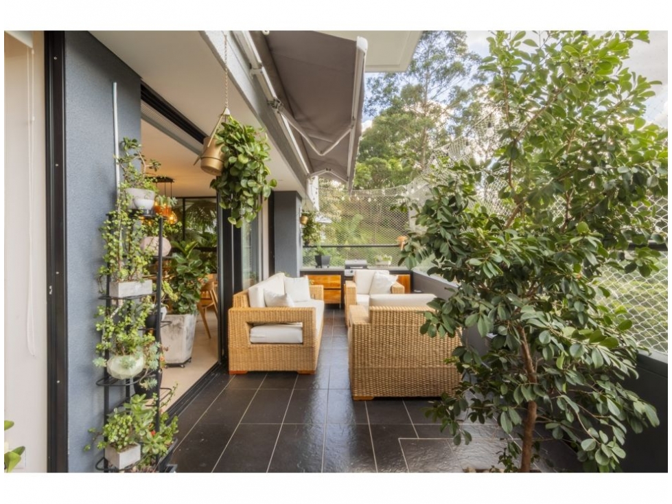 Apartamento en venta en El Poblado, Medellín 3