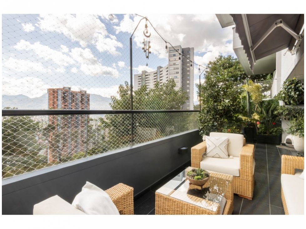 Apartamento en venta en El Poblado, Medellín 4