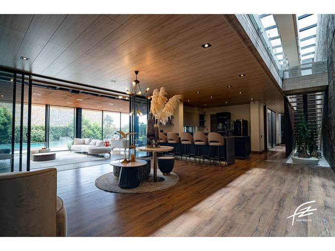 Casa de 4 alcobas en venta en Las Palmas, Envigado, 1770 m² · foto 5 de 24
