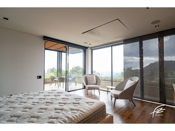 Casa de 4 alcobas en venta en Las Palmas, Envigado, 1770 m² · foto 8 de 24