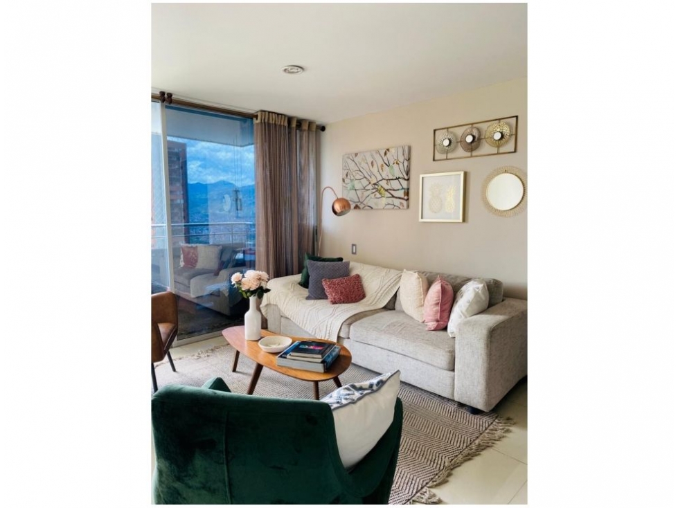 Apartamento en venta en El Poblado, Medellín 4