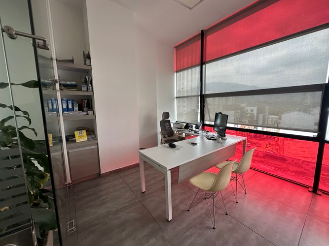 Oficina en arriendo en Caminos De San Lorenzo, Armenia, 100 m² · foto 6 de 15