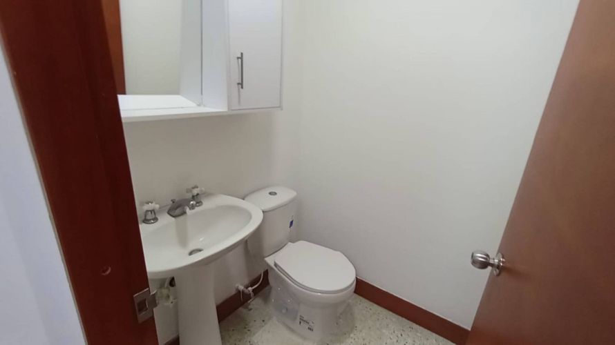 Local en arriendo en Ciudad Capri, Cali, 300 m² · foto 23 de 23