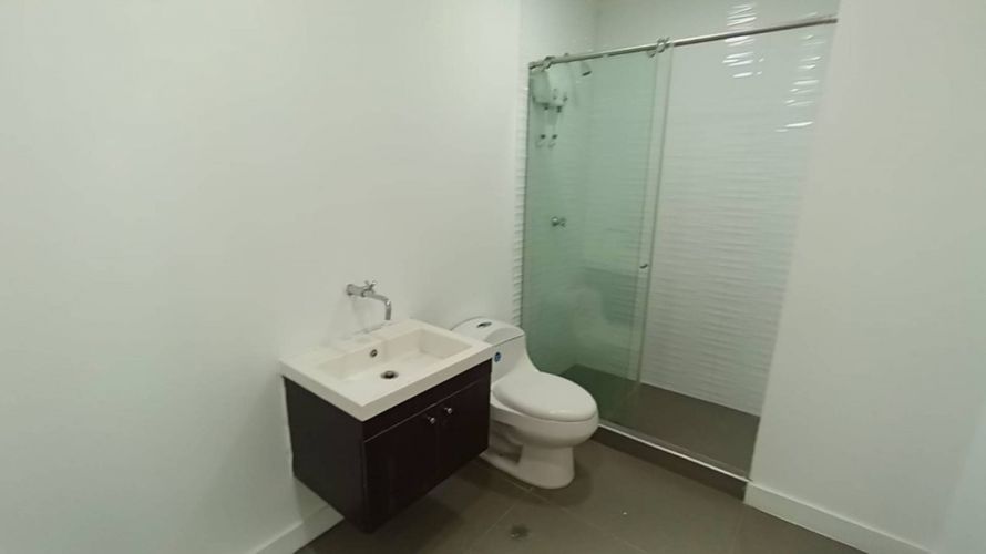Local en arriendo en Ciudad Capri, Cali, 256 m² · foto 22 de 23