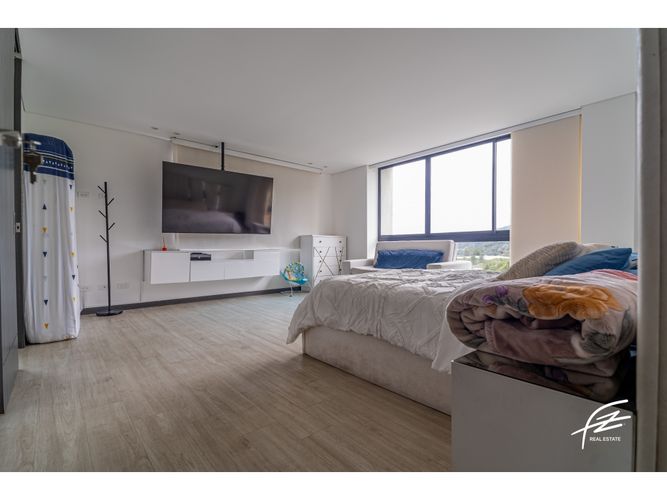 Casa de 5 alcobas en venta en Las Palmas, Envigado, 370 m² · foto 19 de 22