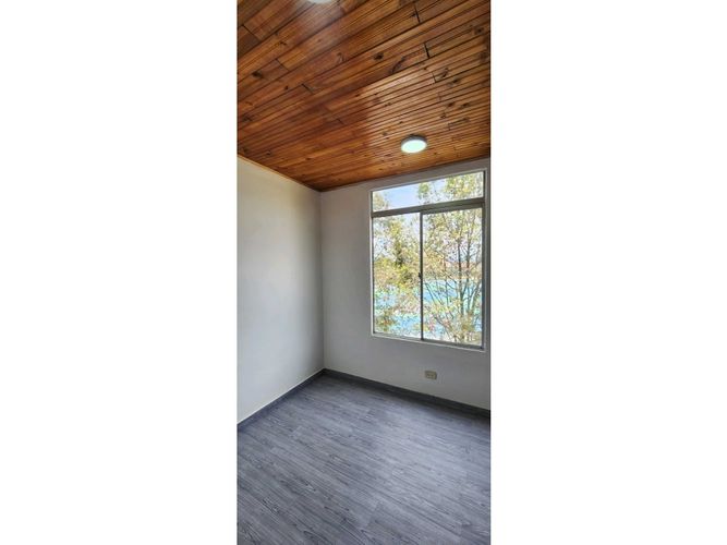 Casa de 3 alcobas en venta en Centro, Funza, 69 m² · foto 12 de 16