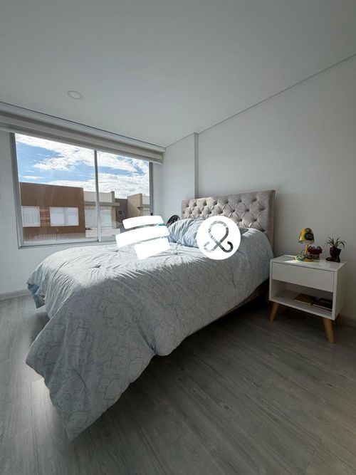 Casa de 4 alcobas en venta en La Estrella, Chía, 199 m² · foto 4 de 14