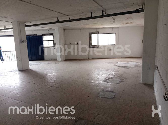 Local en arriendo en Trinidad, Medellín, 150 m² · foto 2 de 9
