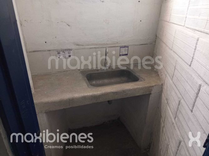 Local en arriendo en Trinidad, Medellín, 150 m² · foto 4 de 9
