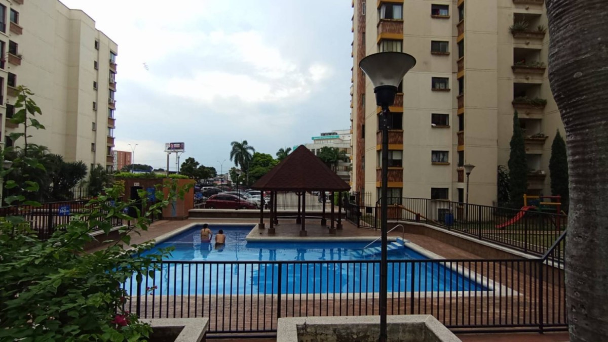 Apartamento en arriendo en Camino Real - Los Fundadores, Cali · foto 16 de 19