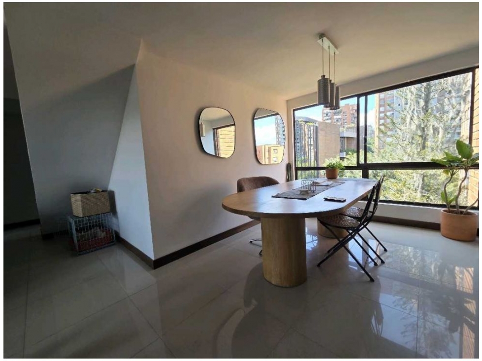 Apartamento en venta en El Poblado, Medellín 2