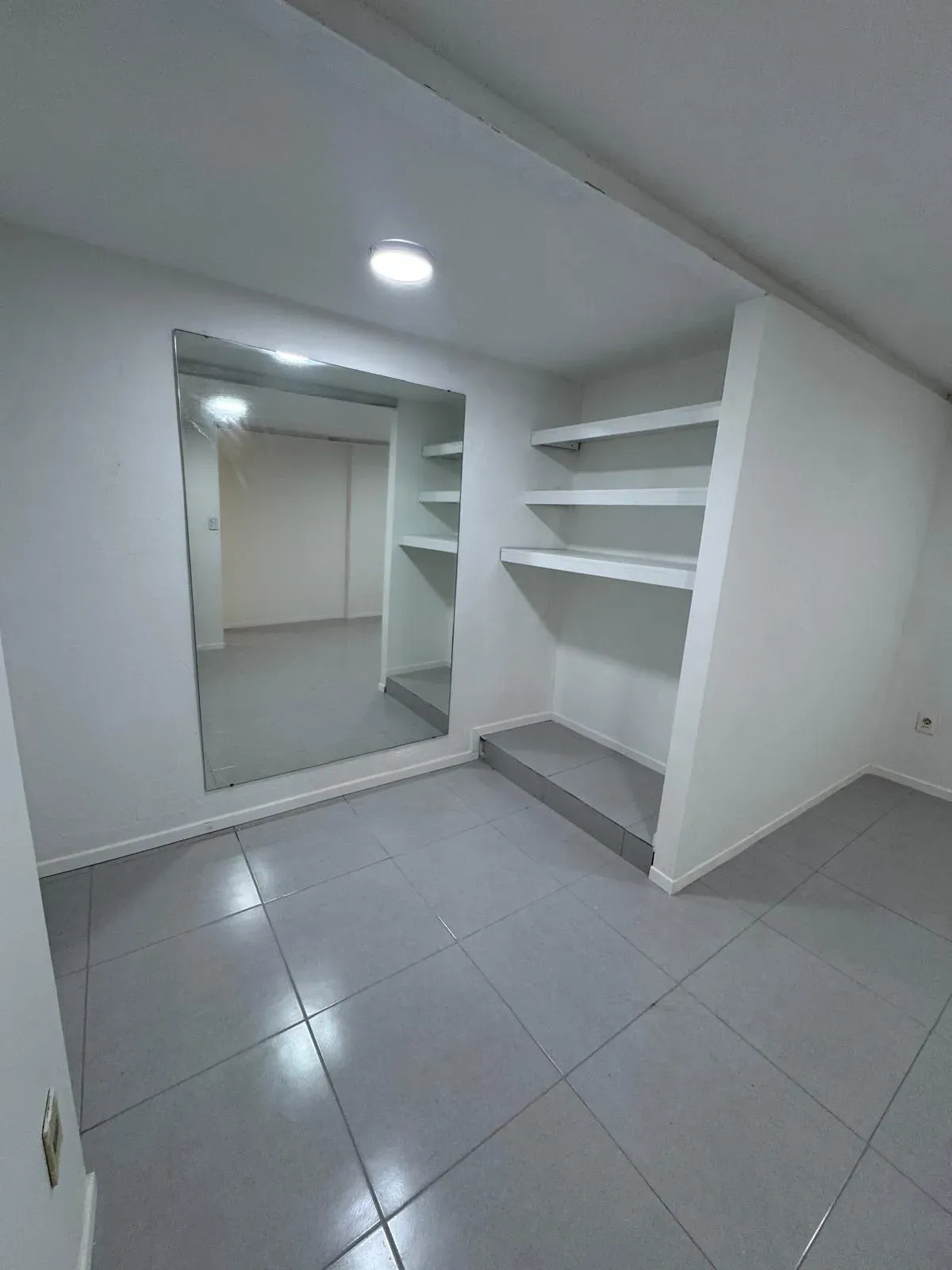 ALQUILER | Apartamento RECICLADO a NUEVO sin gastos comunes IMPECABLE · Foto 2