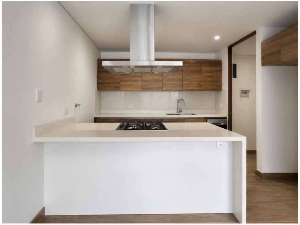 Apartamento en venta en El Poblado, Medellín 4