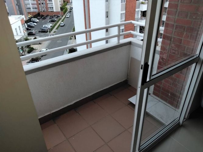 Apartamento de 2 alcobas en venta en Bochalema, Cali, 60 m² · foto 8 de 23