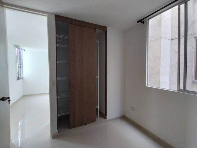 Apartamento de 2 alcobas en venta en San Isidro, Jamundí, 45 m² · foto 6 de 21