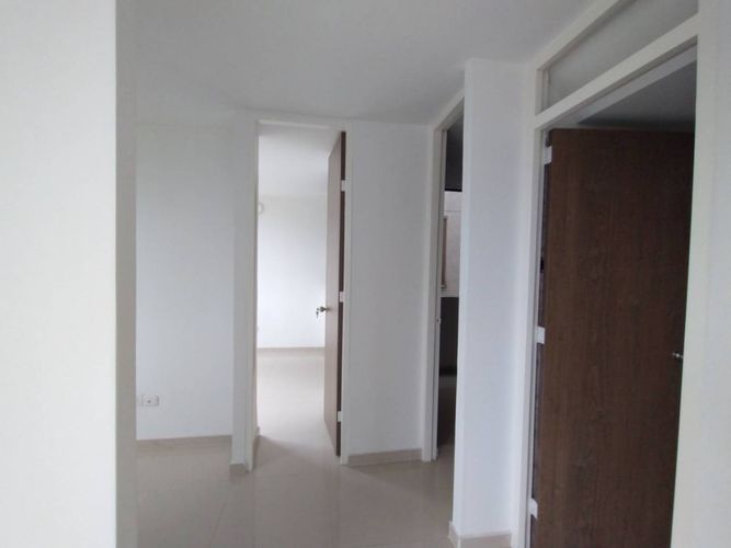 Apartamento de 2 alcobas en venta en San Isidro, Jamundí, 45 m² · foto 7 de 21