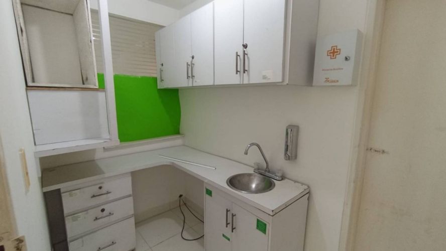Local en arriendo en Santa Monica, Cali, 90 m² · foto 15 de 24