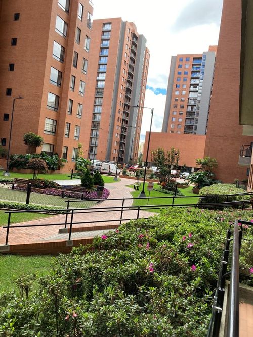 Apartamento de 3 alcobas en venta en Colina Campestre, Bogotá, 102 m² · foto 23 de 23