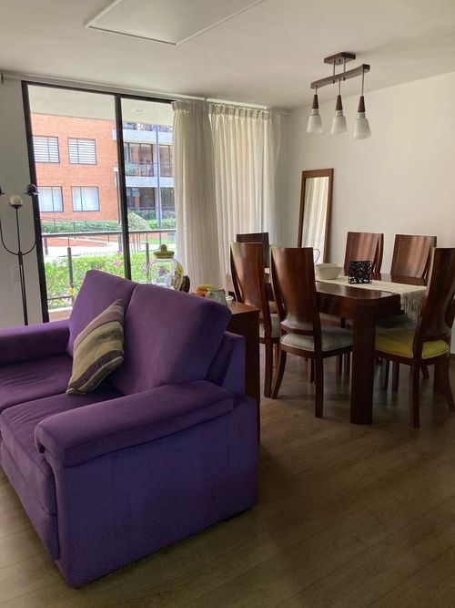 Apartamento de 3 alcobas en venta en Colina Campestre, Bogotá, 102 m² · foto 2 de 23