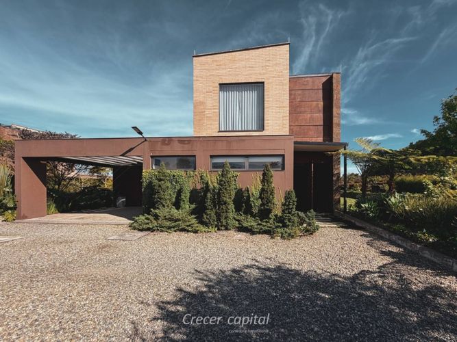 Casa de 3 alcobas en arriendo en Las Palmas, Envigado, 480 m² · foto 5 de 24