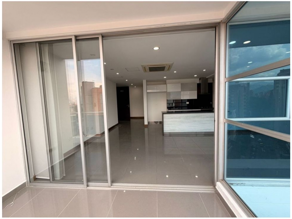 Apartamento en venta en Laureles, Medellín 4