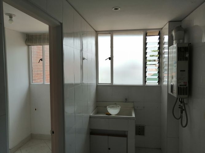 Apartamento de 3 alcobas en venta en Cedritos, Bogotá, 100 m² · foto 5 de 20